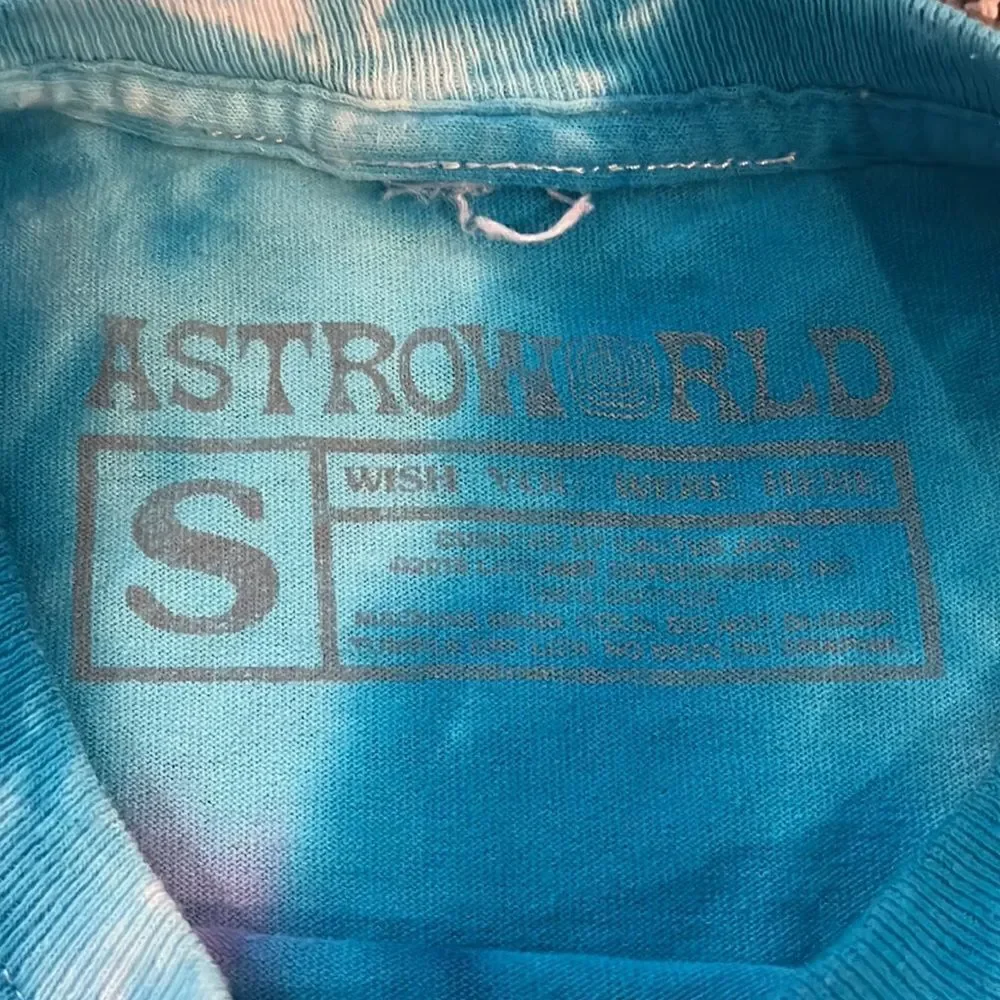 Travis Scott Astroworld “Wish You Were Here” tour t-shirt, size S